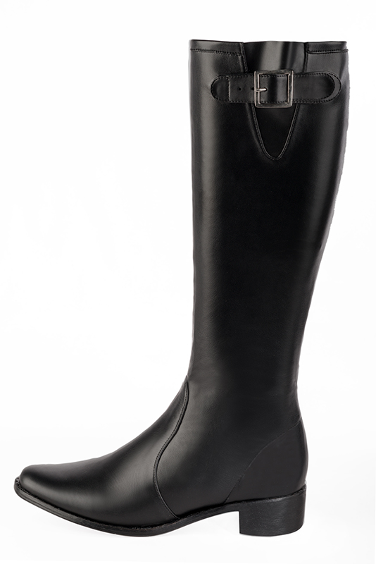 Satin black women's knee-high boots with buckles. Round toe. Low leather soles. Made to measure. Profile view - Florence KOOIJMAN